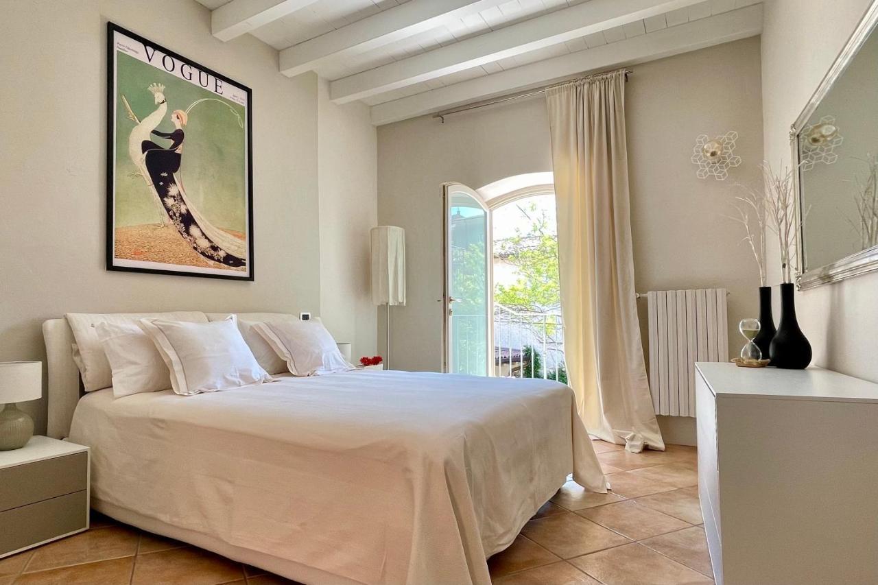 Borgo Dei Sogni Apartment Сан Феличе дел Бенако Екстериор снимка