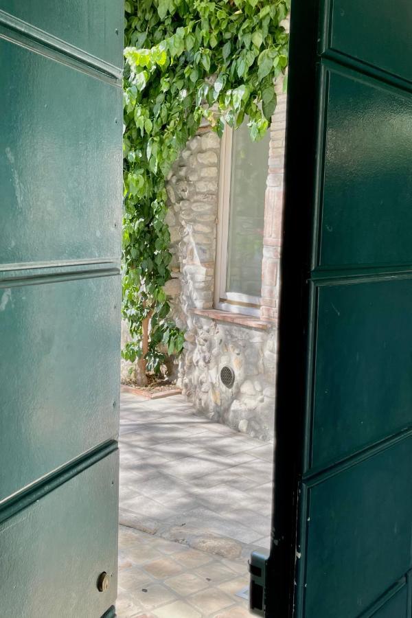 Borgo Dei Sogni Apartment Сан Феличе дел Бенако Екстериор снимка
